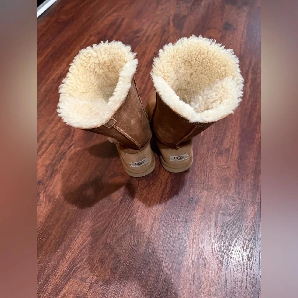 UGG Tall Bailey Button Chestnut Brown Boots Womens Size 5